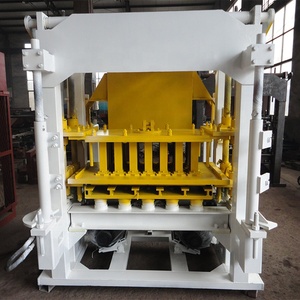 QT4-25 Brick Making Machine Good Quality with Better Price Brick Block Pave Stone Interlocking Making Machine High Productivity - Product Image 3