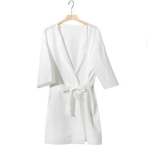 Albornoz desechable para mujer, secado rápido y absorbente de agua para viajes, hotel, salón de belleza, día/camisón - Product Image 2