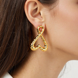 Boucles d'oreilles pendantes en forme de cœur, en acier inoxydable plaqué or 18 carats, pour femmes, bijoux de fête EH12075 - Product Image 1