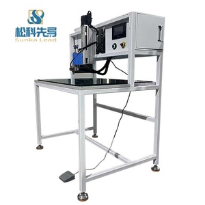 Máquina de Soldadura por Puntos Manual de Escritorio de Alta Velocidad para Celdas de Batería 21700 y 18650 - Product Image 1