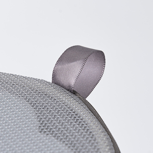 Sac à linge flottant gris argenté, sac de lavage en maille réutilisable pour sous-vêtements et vêtements délicats - Product Image 1