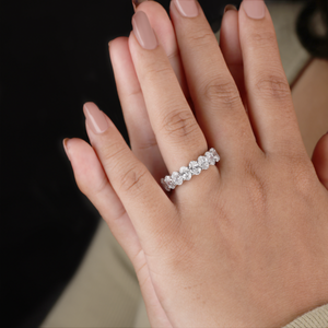 Anillo de Eternidad Completo con Diamantes Cultivados en Laboratorio de Corte Ovalado de Lujo, Oro de 14K, Anillo de Aniversario de Bodas con Diamantes Cultivados en Laboratorio para Mujer - Product Image 3