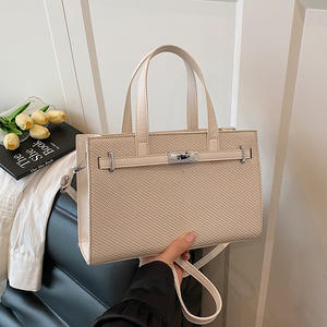 Sac fourre-tout de luxe en PU à bandoulière avec motif litchi et fermeture éclair couleur platine pour femme - Product Image 4