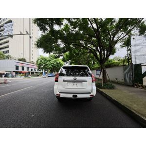 Guazi 2018 Toyota Prado SUV 7 places, moteur essence, meilleur <span class=keywords><strong>prix</strong></span>, automatique, conduite à gauche, idéal pour les flottes de SUV pratiques - Product Image 2