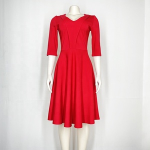 Commercio all'ingrosso della fabbrica rosso <span class=keywords><strong>tre</strong></span> <span class=keywords><strong>quarti</strong></span> africano tradizionale ampio Midi estate di tendenza una linea abiti per i <span class=keywords><strong>vestiti</strong></span> delle donne - Product Image 2