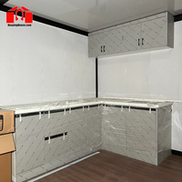 Maison conteneur préfabriquée mobile et extensible de 20 à 40 pieds au design moderne avec chambres, en panneaux sandwich, pour usage bureautique