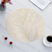 Nouveaux tapis de table en PVC avec simplicité et luxe imperméable résistant à la chaleur et disponible pour la vente en gros