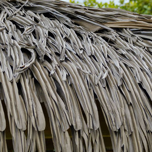 Miglior prezzo di fabbrica moderno all'aperto tropicale lungo tempo di vita tetto africano tetto tetto di paglia Gazebo foglie di palma artificiali tetto - Product Image 6