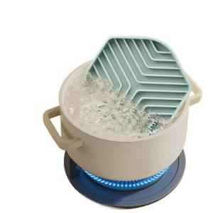 High-Temperature Resistant Square Portable Silicone Pet <b>Slow</b>-<b>Feeder</b> <b>Bowls</b> - Product Image 6