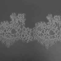 Fourniture d'usine : Dentelle en nylon et élasthanne à motifs floraux pour panneaux de lingerie et ourlets de robes de soirée