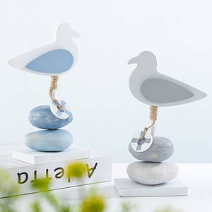 Ornement d'oiseau en bois de style méditerranéen, 2 pièces, design en pierre grise pour la décoration du salon - Product Image 1