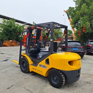 Buen estado Original Japón Komatsu FD30 Carretilla elevadora diesel usada 3 toneladas Usado Komatsu FD30 Carretilla elevadora diesel para la venta - Product Image 3