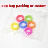 Anneaux en silicone colorés pour hommes, anneaux de massage en gel de silicone en gros avec 6 textures, jouets anti-stress pour la salle de classe/les voyages/le jeu