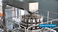 Machine d'emballage verticale automatique haute vitesse FFS avec peseuse multi-têtes pour sachets de snacks, aliments soufflés et chips de pommes de terre