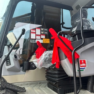 Excavadora Usada CAT320CL 320BL de Japón, Modelo 2023, 20 Toneladas, Pocas Horas de Trabajo, Precio Especial de Fábrica, en Stock - Product Image 5