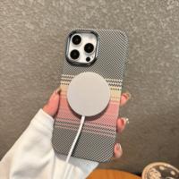 Coque arrière en fibre de carbone avec charge magnétique rigide pour iPhone 17 Air 16 15 14 Plus 13 12 11 Pro Max, étui de protection métallique pour appareil photo