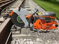 Scie à rail portable et coupeuse Machine de découpe de voie Prix réduit Matériel de construction ferroviaire Pièces et accessoires ferroviaires