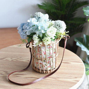 <span class=keywords><strong>Cesto</strong></span> di Fiori Intrecciato in Canna con Erba Verde in Vaso, <span class=keywords><strong>Cesto</strong></span> di Fiori in Bambù Intrecciato - Product Image 4