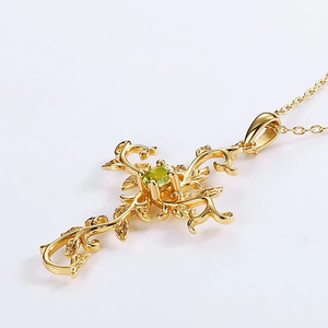 Collar con Colgante de Hojas Florales Vintage para Mujer, Elegante Cadena con Incrustaciones, Joyería de Moda, Regalo - Product Image 3