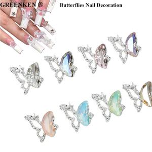10 Uds nueva mariposa media alas decoraciones para <span class=keywords><strong>uñas</strong></span> aleación hueca 3D Nail Art Charms coloridos diamantes de imitación para <span class=keywords><strong>uñas</strong></span> - Product Image 1