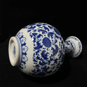 Vase en porcelaine bleu et blanc de style antique de Jingdezhen, famille verte, lotus, pour la décoration intérieure chinoise, vente en gros - Product Image 3