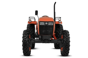Tracteur agricole Kubota avec moteur diesel puissant, construction robuste pour les opérations agricoles modernes - Product Image 2