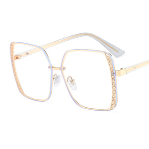 Gafas de Moda Doradas con Protección Anti-Luz Azul, Montura Cuadrada Reticular 2026, Gafas Ópticas Grandes para Mujer, Gafas de Metal con Lentes Transparentes para Hombre - Product Image 5