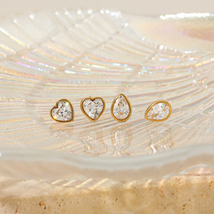 Cliclimoda minik Waterdrop paslanmaz çelik saplama küpe kadınlar için Trendy altın kaplama kalp saplama küpe takı - Product Image 3