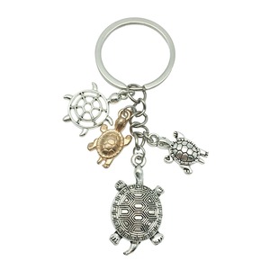 Nouvel ensemble de porte-clés en alliage imprimé motif goutte d'huile, tortue et cœur, pendentif de sac créatif style dessin animé - Product Image 4