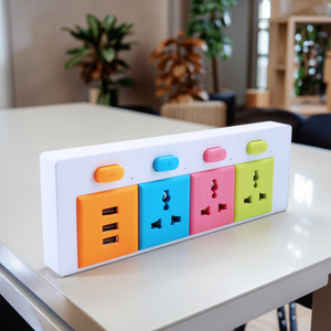 Nhà máy trực tiếp giá bán buôn <span class=keywords><strong>3</strong></span> USB Power Strip Board với <span class=keywords><strong>3</strong></span> phổ cửa hàng và độc lập kiểm soát chuyển đổi ổ cắm điện - Product Image 4