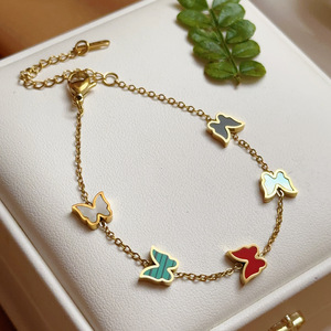 Fashionable Golden butterfly Necklace for Women, Featuring Light Luxury Multi-color <b>Shell</b> butterfly Pendant Gift Necklace - Product Image 3