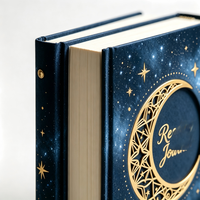 Carnet de lecture personnalisé avec motif lune creuse et dorure à chaud, pour les amateurs de livres