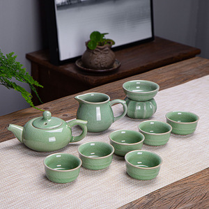 Set <span class=keywords><strong>di</strong></span> utensili da tè in ceramica in porcellana <span class=keywords><strong>di</strong></span> Guan elegante in dieci pezzi include teiera elegante e tazza Kuai Ke per la pratica del tè <span class=keywords><strong>di</strong></span> Kung Fu - Product Image 2