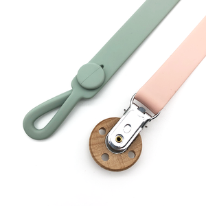Clip para <span class=keywords><strong>chupete</strong></span> de silicona, soporte para <span class=keywords><strong>chupete</strong></span> de bebé, grado alimenticio, sin BPA, <span class=keywords><strong>mordedor</strong></span> para <span class=keywords><strong>chupete</strong></span> de bebé, <span class=keywords><strong>cadena</strong></span> antipérdida integrada de silicona - Product Image 2