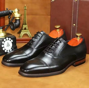 Chaussures habillées pour hommes en cuir véritable, style Oxford, à enfiler, bout fermé, imperméables, antidérapantes, motif floral, légères - Product Image 1