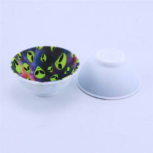 Accessori per Fumatori Contenitore per Tabacco in Silicone con Stampa a Trasferimento d'Acqua Personalizzata - Product Image 2