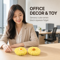 Jouet Squishy en forme de bloc de nouilles instantanées à remontée lente, Fidget en forme de brique de ramen souple, Jouet sensoriel anti-stress à presser, Décoration de bureau et cadeau de fête