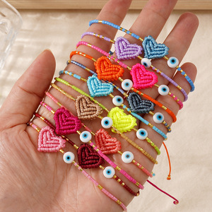 Braccialetti dell'Amicizia Regolabili Go2boho con Cuore e Occhio del Diavolo, Gioielli Artigianali in Macramè Intrecciato per Donne e Ragazze - Product Image 3
