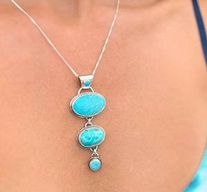 Colgante de plata de ley sólida turquesa 925, excelente joyería llamativa de piedras preciosas naturales con ajuste de bisel, estilo bonito - Product Image 1