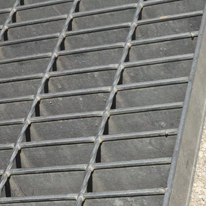 Grilles de drain de sol en acier au carbone, grille de gouttière, <span class=keywords><strong>couvercle</strong></span> de drain pour usage industriel - Product Image 1