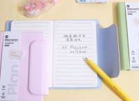 Carnet de notes portable 2026 A6 avec fermeture magnétique, couverture en PU, pages intérieures lignées couleur macaron pastel, 88 feuilles, idéal pour un cadeau