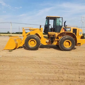 รถตักล้อยางมือสอง Caterpillar CAT 936E/950H ขายดี 18 ตัน เครื่องยนต์และมอเตอร์คุณภาพสูง อะไหล่หลักนำเข้าจากญี่ปุ่น - Product Image 5
