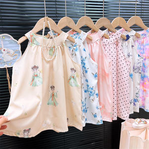 Meisjes zomer nieuwe stijl cheongsam prinsessenjurk met bloemenprint en temperamentvolle halslijn, polyester-spandex materiaal voor 3-8 jaar oud - Product Image 1