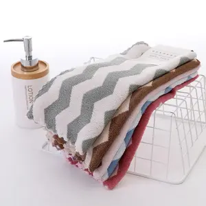 Gekleurde Streep Lasergesneden Fleece Koraalschotel Lappen Verwijderen Handdoek Absorberend Reinigingsdoek Microfiber Keukenhanddoek