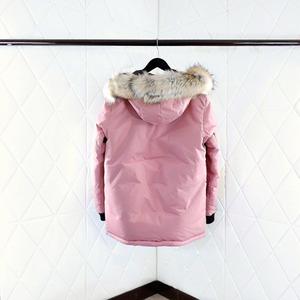 เสื้อโค้ทกันหนาวสไตล์คลาสสิกคุณภาพสูง บุขนหมาป่าแท้ กันลม อุ่นสบาย สำหรับผู้ชาย แบบแคนาเดียน พร้อมไส้ขนห่าน - Product Image 2