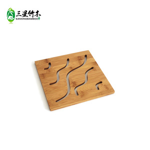 Posavasos de bambú aislante del calor, base para platos y tazas de madera maciza antideslizante, bonita y creativa alfombrilla de bambú hueca, personalizable - Product Image 3