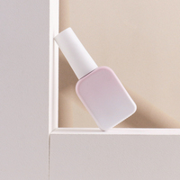 Bouteille de vernis à ongles vide semi permanente avec brosse carrée de bouteille de vernis à ongles Créez votre propre bouteille de marque de vernis à ongles en gel