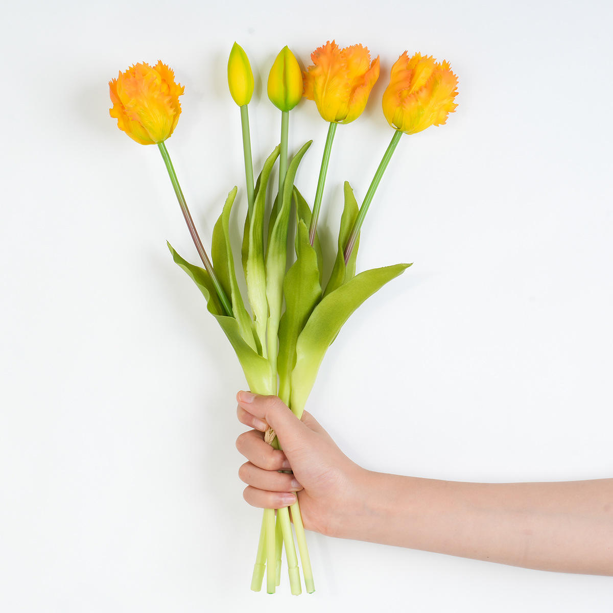 สีเหลือง