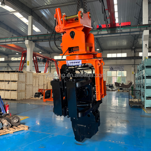 Pilote de pile à poignée latérale flexible avec rotation à 360 degrés, adapté aux projets de palplanches de 12 mètres et de pieux ronds - Product Image 5