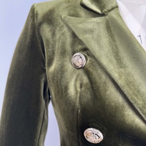 <span class=keywords><strong>Blazer</strong></span> de <span class=keywords><strong>terciopelo</strong></span> <span class=keywords><strong>verde</strong></span> para <span class=keywords><strong>mujer</strong></span>, con solapa, doble botonadura, lujoso, de PU, estilo urbano, ropa de <span class=keywords><strong>mujer</strong></span> - Product Image 5